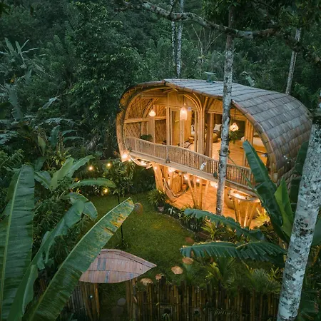 Villa Alamvaya Bali Bamboo House