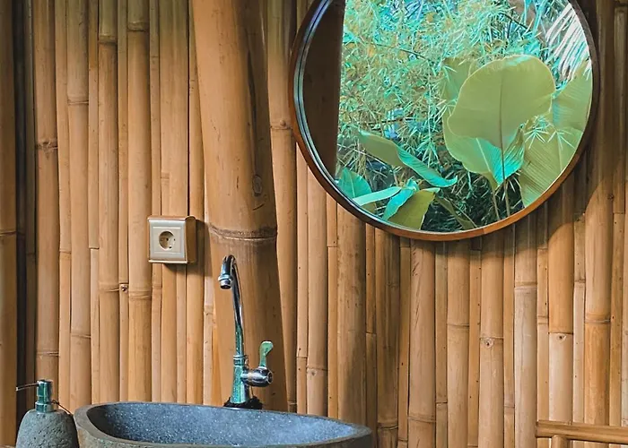 Alamvaya Bali Bamboo House *