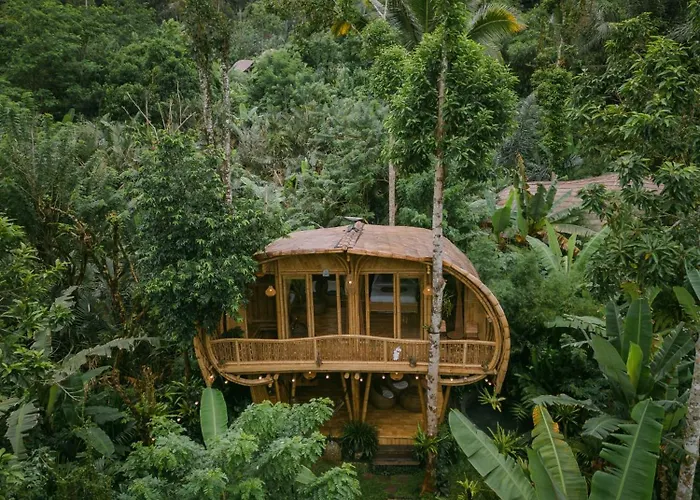 Alamvaya Bali Bamboo House *