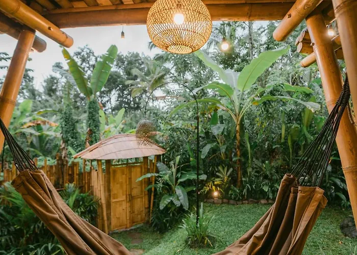 Alamvaya Bali Bamboo House Sidemen (Bali)