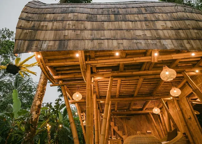 Alamvaya Bali Bamboo House *
